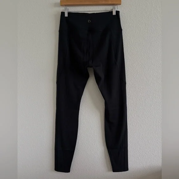 Branwyn Swag 24 Leggings - Picture 2 of 8